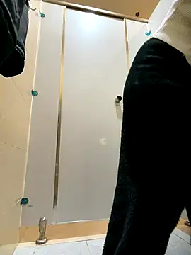 Snapshot of AiBanana chatting on 14, 12, 2025 AiBanana online show from 14, 12, 2025