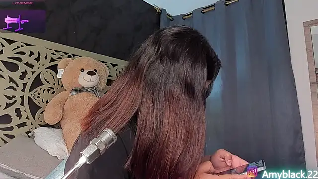 Amyblack   online show from 10, 11, 2025