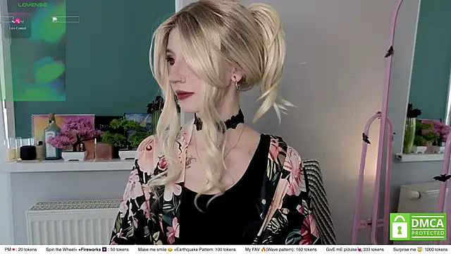 Snapshot of sweetuniporn chatting on 23, 5, 2026 sweetuniporn online show from 23, 5, 2026