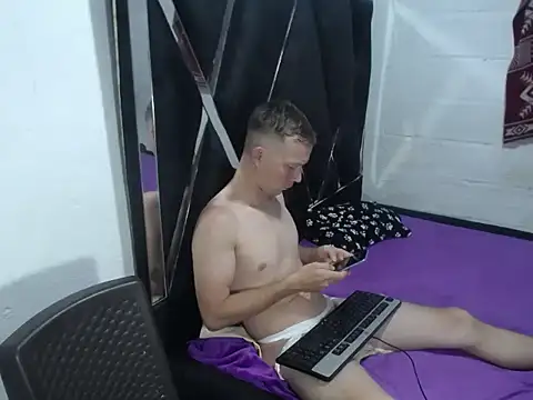 hot mann11 online show from 5, 10, 2025