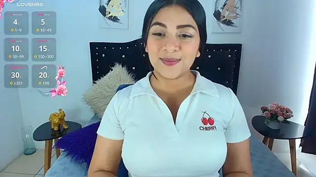 Ariana F W online show from 20, 11, 2025