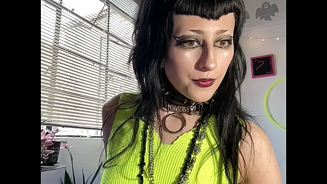 ELENA UMBRA online show from 9, 6, 2026