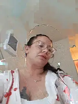 Snapshot of kinkikatie69 chatting on 21, 9, 2025 kinkikatie69 online show from 21, 9, 2025