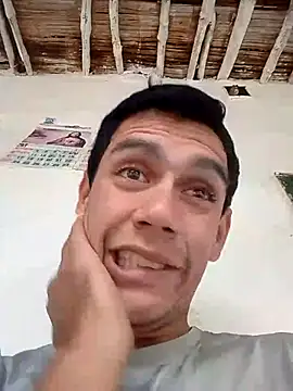 Snapshot of Lunailuminada chatting on 11, 10, 2025 Lunailuminada online show from 11, 10, 2025