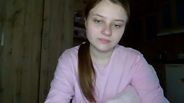 Snapshot of Little_shygirl chatting on 8, 11, 2025 Little shygirl online show from 8, 11, 2025