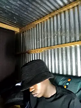 Snapshot of Thenaughtyboy360 chatting on 8, 10, 2025 Thenaughtyboy360 online show from 8, 10, 2025