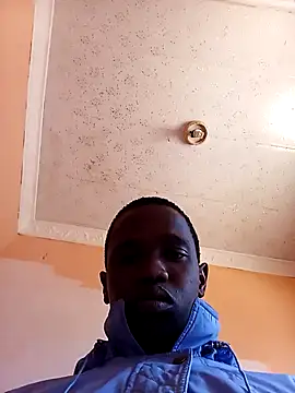 Snapshot of Thenaughtyboy360 chatting on 25, 11, 2025 Thenaughtyboy360 online show from 25, 11, 2025