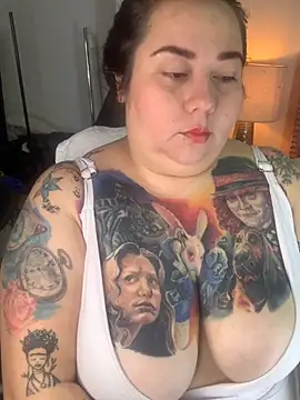 Snapshot of kai_cenat chatting on 25, 10, 2025 kai cenat online show from 25, 10, 2025