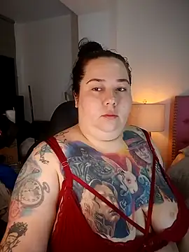 Snapshot of kai_cenat chatting on 2, 11, 2025 kai cenat online show from 2, 11, 2025