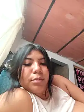 Snapshot of kalifa3210 chatting on 4, 4, 2026 kalifa3210 online show from 4, 4, 2026