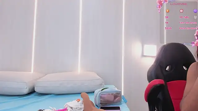 ciara blake online show from 10, 9, 2025