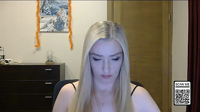 Wild Silk Desire online show from 31, 10, 2025