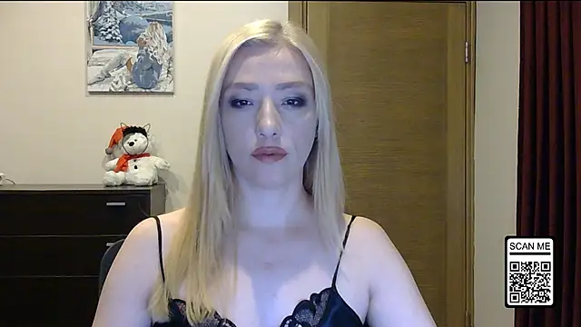 Wild Silk Desire online show from 30, 11, 2025