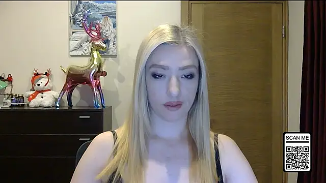 Wild Silk Desire online show from 20, 12, 2025