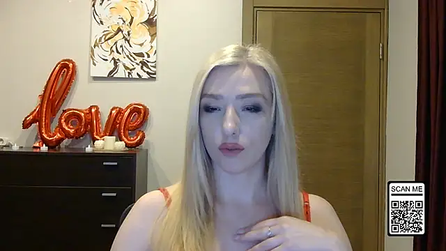 Wild Silk Desire online show from 23, 3, 2026