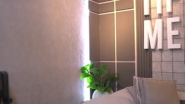 Susan wall online show from 28, 4, 2026