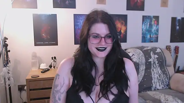 GothSuccubusBabe online show from 19, 12, 2025