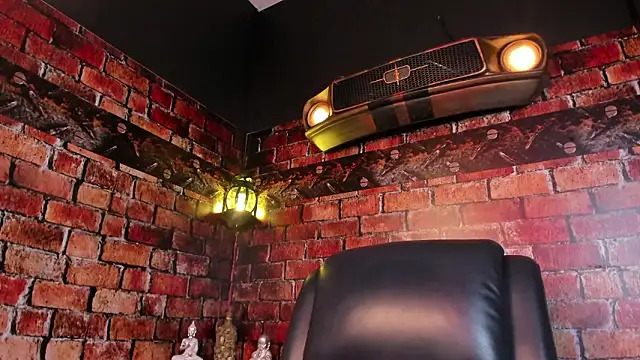 Victoriaa2 Doll online show from 13, 2, 2026