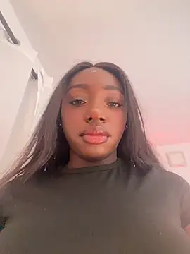 alissradiante1 online show from 18, 4, 2026