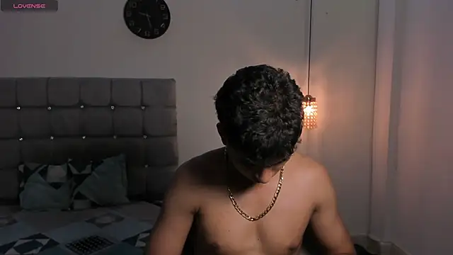 Santy Stump online show from 22, 11, 2025