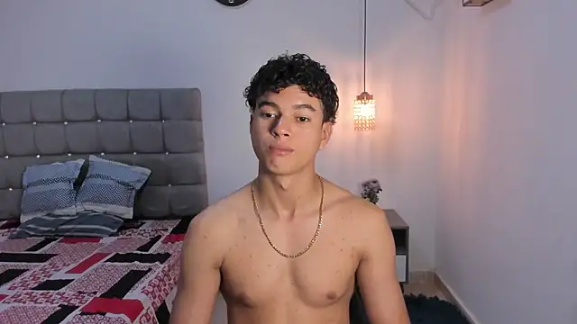 Snapshot of Santy_Stump chatting on 5, 2, 2026 Santy Stump online show from 5, 2, 2026