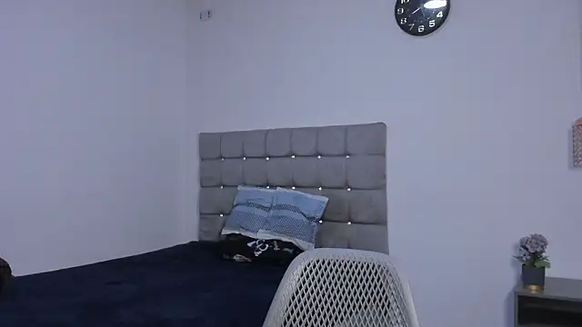 Snapshot of Santy_Stump chatting on 19, 2, 2026 Santy Stump online show from 19, 2, 2026