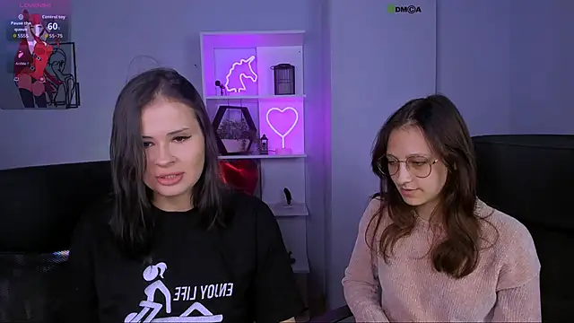 jeren smile online show from 18, 11, 2025