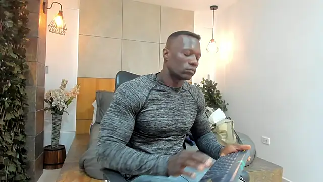 MarcusBlack  online show from 7, 4, 2026