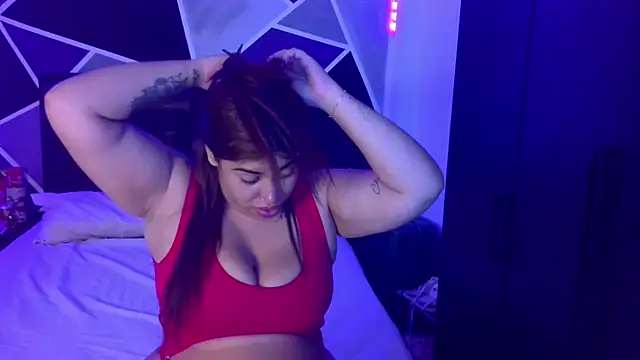 jazminslut online show from 17, 4, 2026