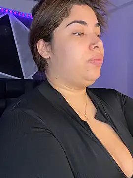 jazminslut online show from 4, 6, 2026