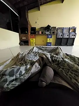 Snapshot of beto_juby777 chatting on 28, 10, 2025 beto juby777 online show from 28, 10, 2025