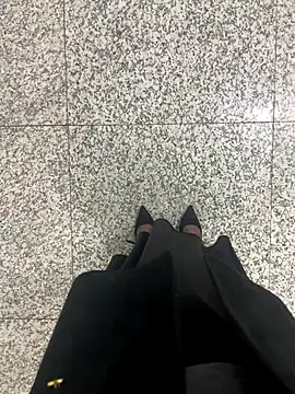 xiaoyuan01 online show from 24, 9, 2025