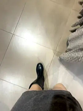 xiaoyuan01 online show from 23, 11, 2025