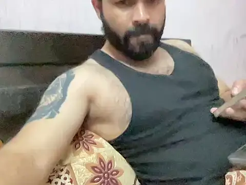 Snapshot of Sandy_Daddy chatting on 12, 9, 2025 Sandy Daddy online show from 12, 9, 2025