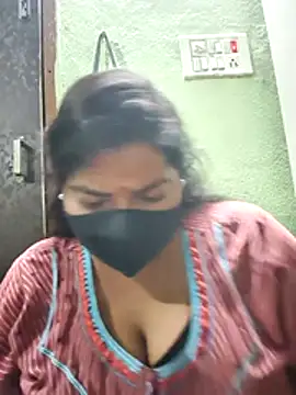 Liyaa 24 online show from 22, 2, 2026