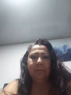Snapshot of EmmaJhomson chatting on 19, 4, 2026 EmmaJhomson online show from 19, 4, 2026