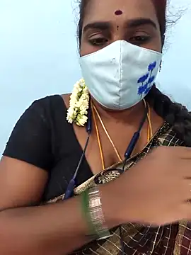 Snapshot of Tamil_riyalini12 chatting on 16, 12, 2025 Tamil riyalini12 online show from 16, 12, 2025