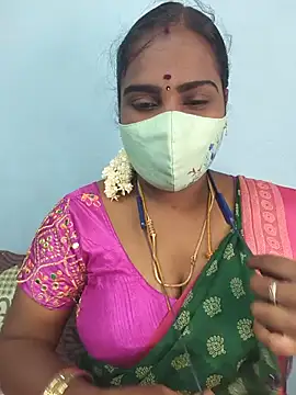 Snapshot of Tamil_riyalini12 chatting on 24, 6, 2026 Tamil riyalini12 online show from 24, 6, 2026