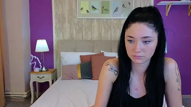 Snapshot of Ivanna__Rose chatting on 9, 10, 2025 Ivanna Rose online show from 9, 10, 2025