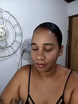 Snapshot of EbonyHorrny chatting on 22, 4, 2026 EbonyHorrny online show from 22, 4, 2026