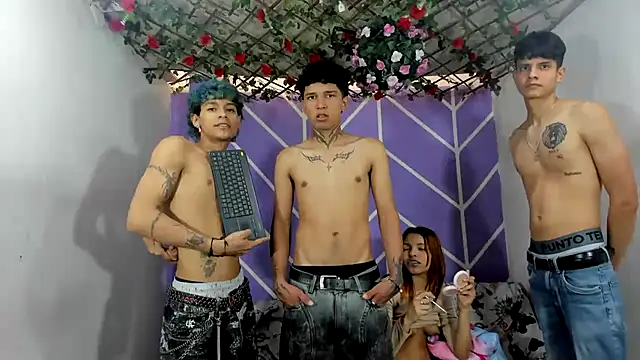 Snapshot of Bastian_boyshot77 chatting on 18, 10, 2025 Bastian boyshot77 online show from 18, 10, 2025