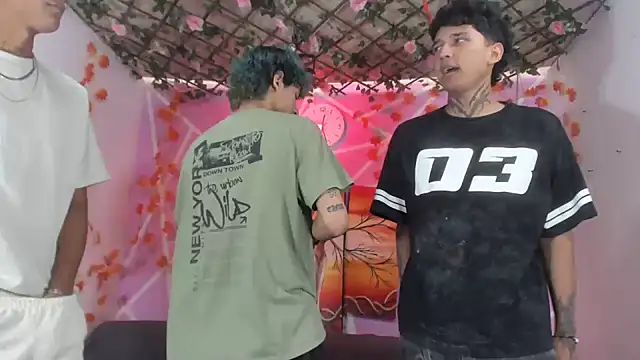 Snapshot of Bastian_boyshot77 chatting on 4, 11, 2025 Bastian boyshot77 online show from 4, 11, 2025