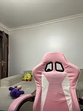 Lil-shawrie online show from 17, 9, 2025