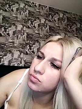 HoneyNelly online show from 7, 11, 2025