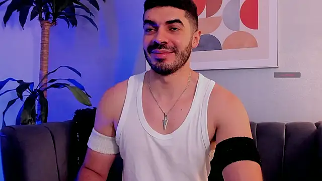 AxelThompson  online show from 4, 12, 2025