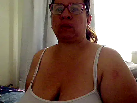 Snapshot of luciana69hot chatting on 24, 2, 2025 luciana69hot online show from 24, 2, 2025