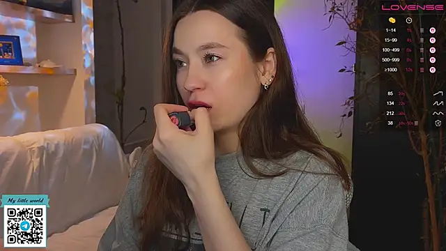 mia here online show from 1, 12, 2025