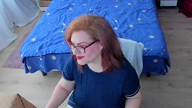 Squirt Kimm online show from 11, 1, 2026