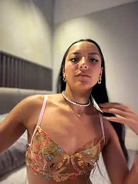 im-isabella online show from 18, 4, 2026