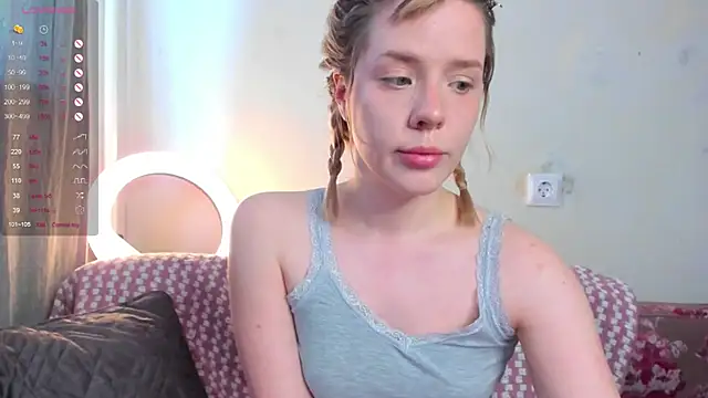 Snapshot of _CuteAsFuck_ chatting on 17, 4, 2026 CuteAsFuck online show from 17, 4, 2026